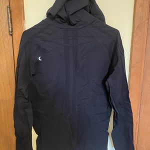 Zyia performance long sleeve with hood